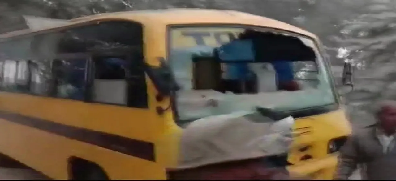Police constable killed in stone-pelting in UP's Ghazipur, Congress says 'BJP rule=mobocracy' 