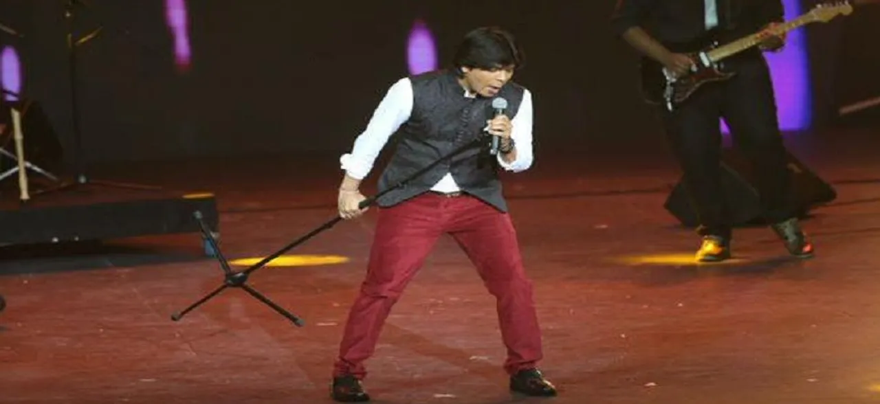 Ankit Tiwari and wife Pallavi blessed with a baby girl, states, â€˜â€˜I feel like Iâ€™m on top of the worldâ€™â€™
