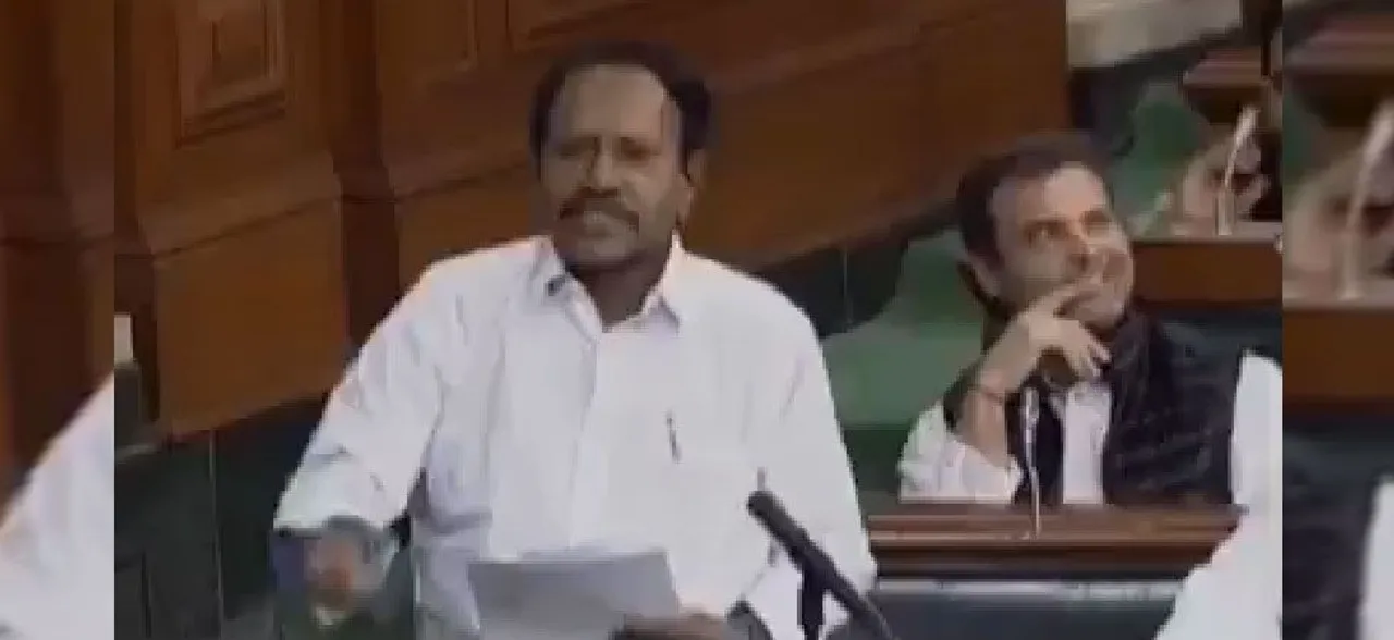 Viral Video: Rahul Gandhi does it again, this time during Rafale debate