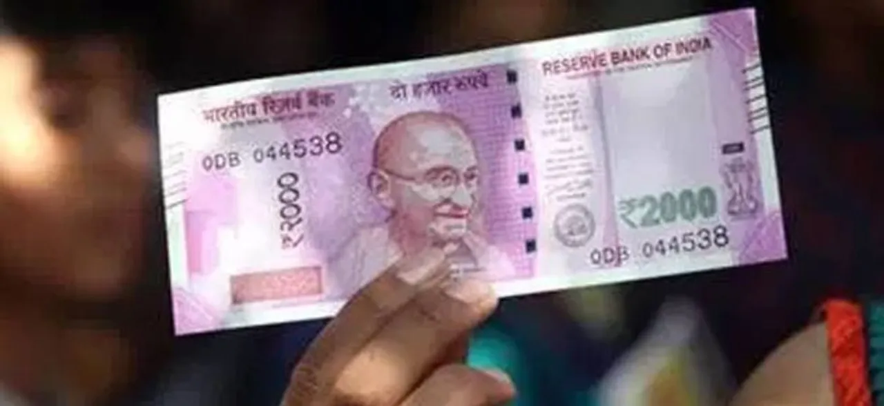 RBI â€˜scales downâ€™ printing of Rs 2,000 note, focus on new Rs 200 notes