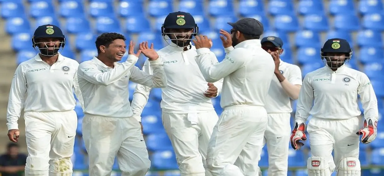 Bad light ends play in Sydney after Kuldeep Yadav, Ravindra Jadeja wreck Australia