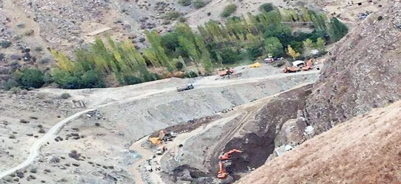 30 dead, 15 injured after gold mine collapsed in northeastern Afghanistan