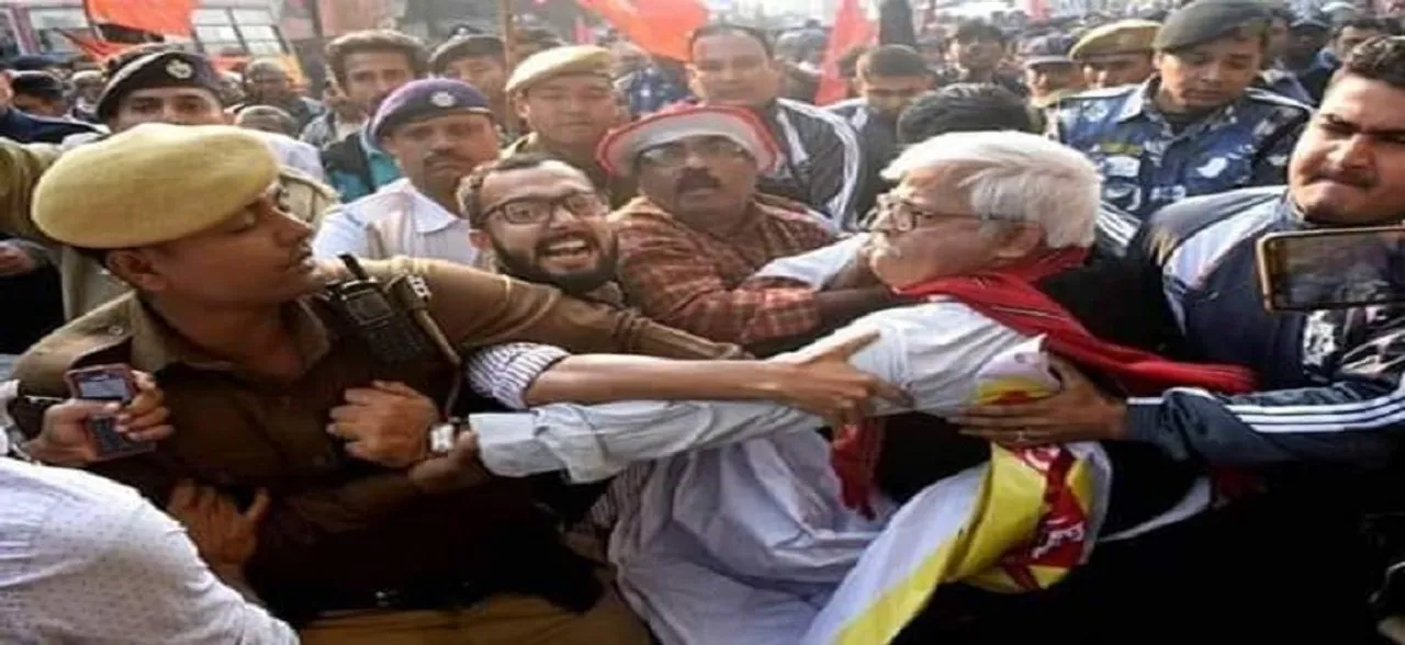 Bharat Bandh Day 2: Violence in West Bengal, rail blockades witnessed in many states