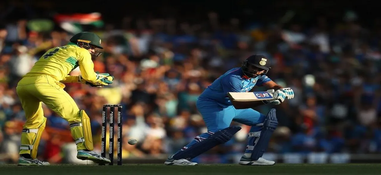 Australia survive Rohit Sharma blitz to win Sydney ODI by 34 runs to take lead