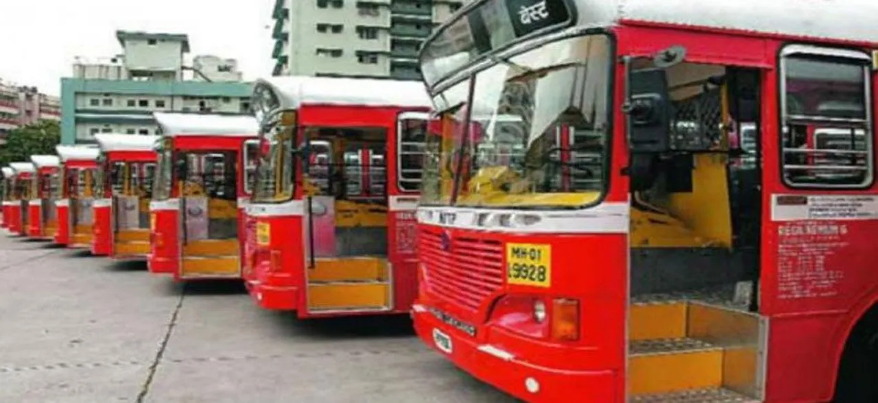Maharashtra CM Devendra Fadnavis speaks to Sena chief over ongoing Mumbai BEST bus stir