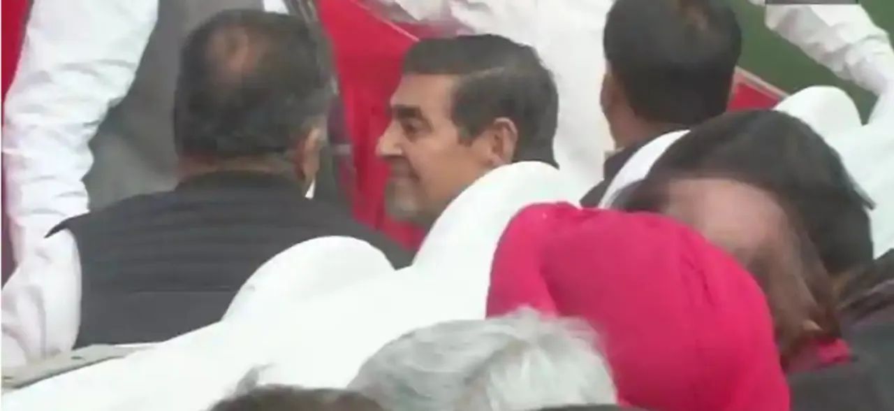  'Rubbing salt to wounds': Row erupts after Jagdish Tytler attends Sheila Dikshit's takeover ceremony