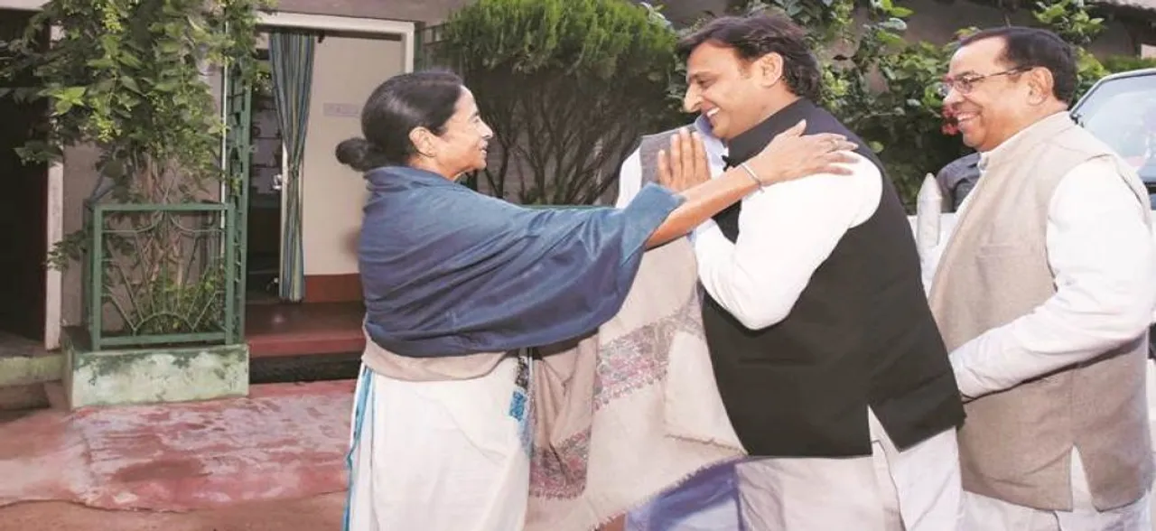 SP leader Akhilesh Yadav to attend Mamata Banerjee's rally in Kolkata
