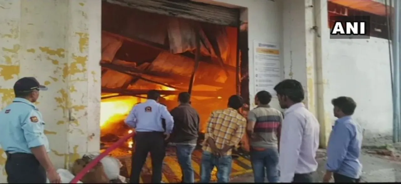 Massive fire at five-storey Traders Assembly building in south Kolkata