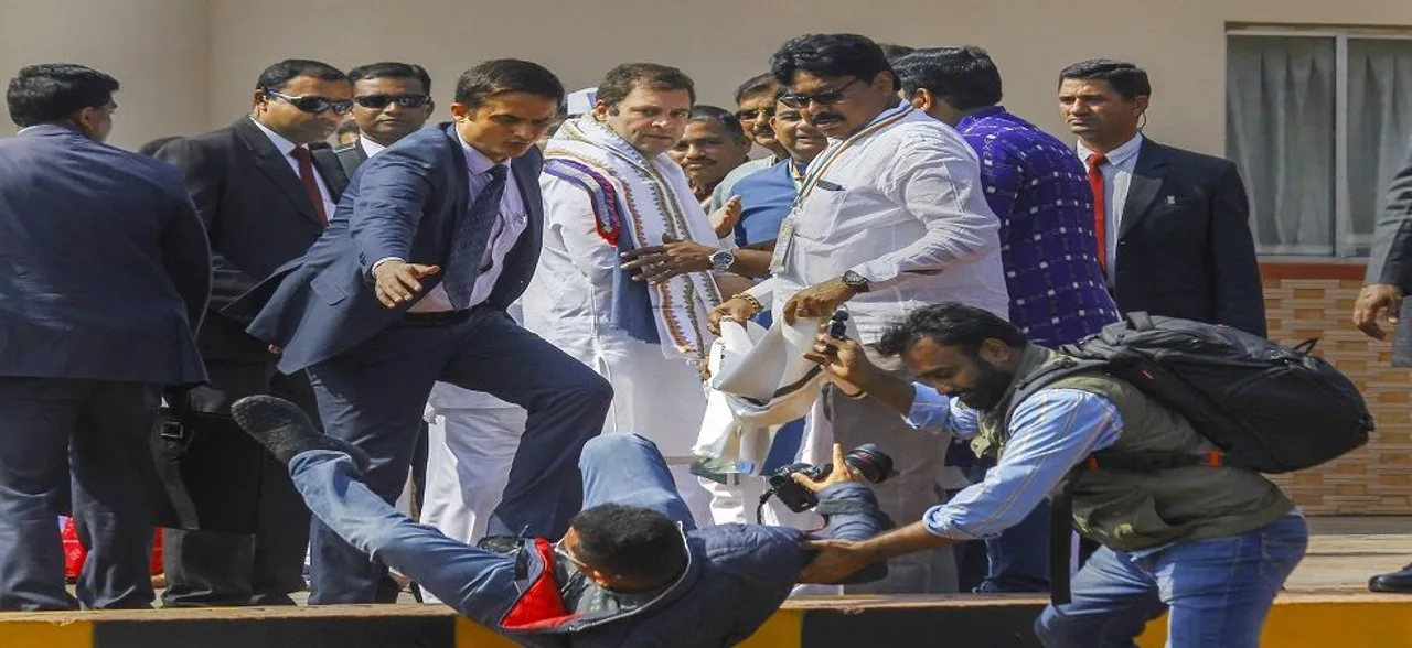 WATCH: Rahul Gandhi helps photographer who tripped and fell at Bhubaneswar airport