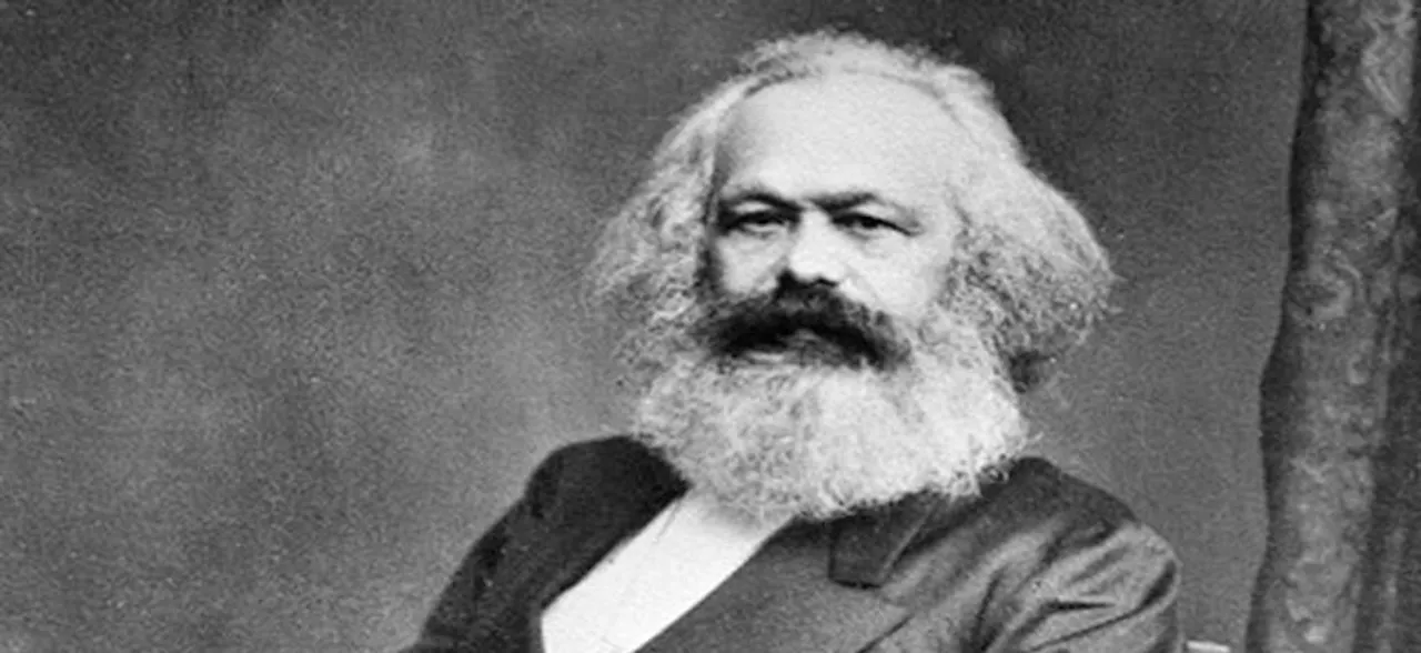 Tomb of Karl Marx vandalised in London