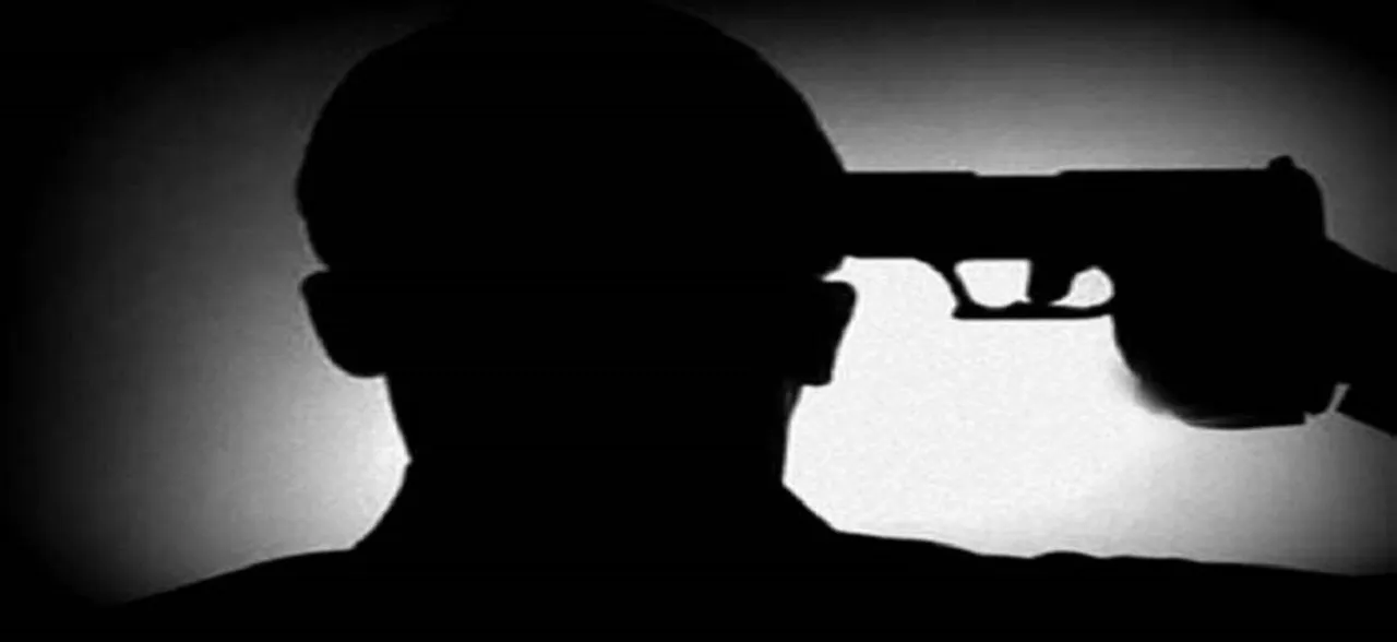 CISF constable shoots himself while on duty