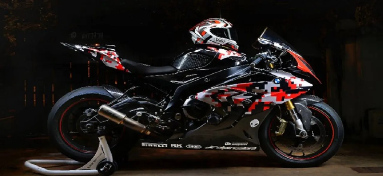 2019 BMW S1000RR to enter Indian market soon, more details inside