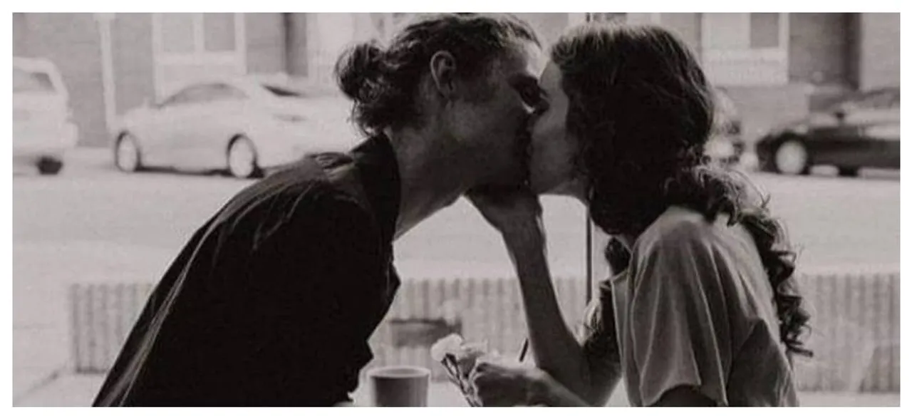 Happy Kiss Day 2019: Romantic Bollywood playlist to spice up your relationship