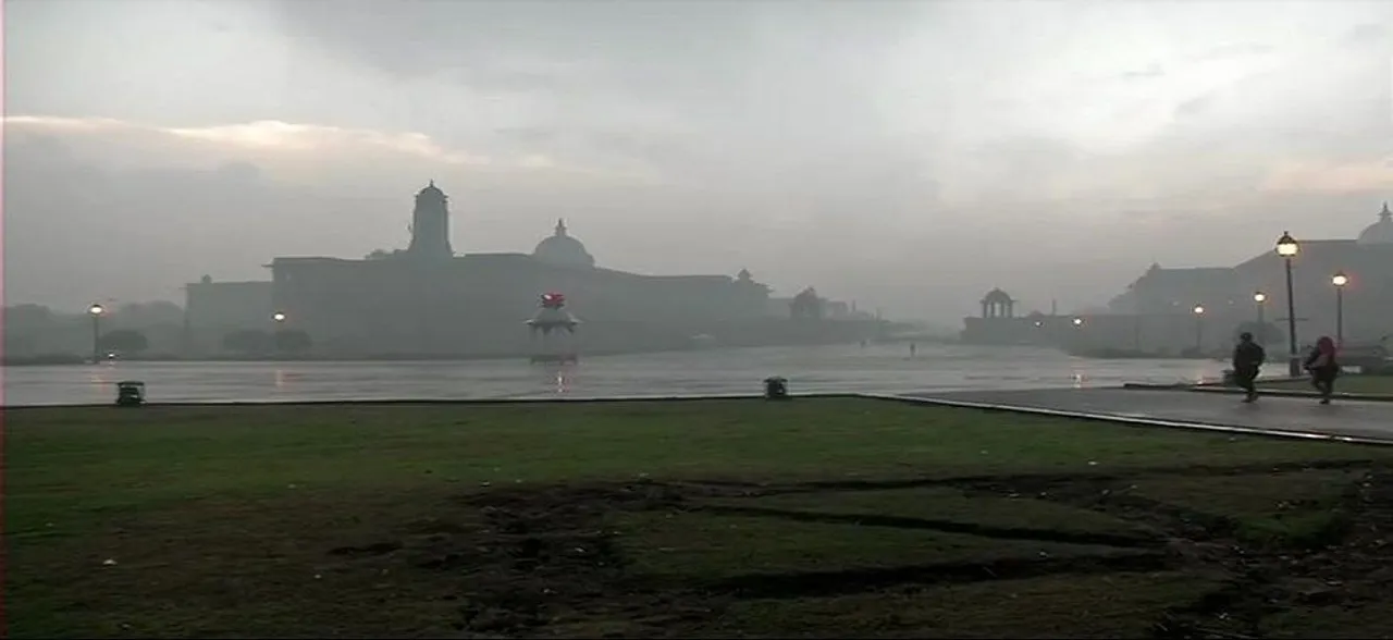 Delhi-NCR wakes up to rainy Valentine's morning, hailstorm likely