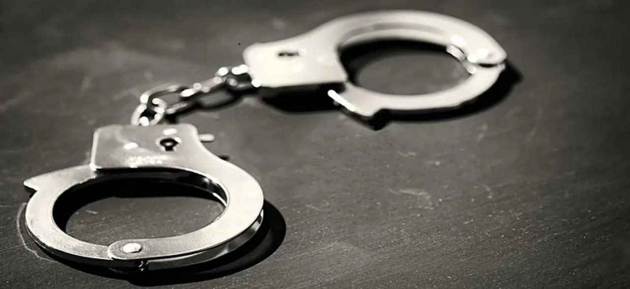 In hatred for Muslims, US man throws hot coffee, punches Sikh clerk