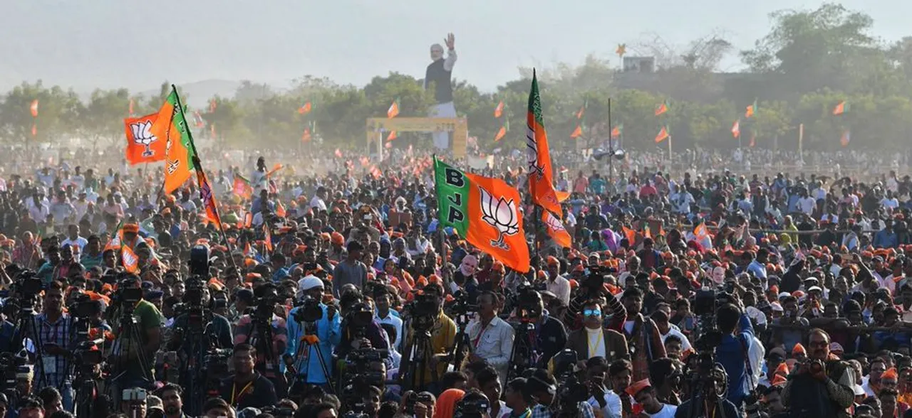 PM Narendra Modi to announce projects worth Rs 2,900 crore on Varanasi visit today