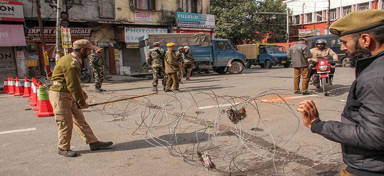 Crackdown on Jamaat-e-Islami in Jammu and Kashmir, top leaders detained