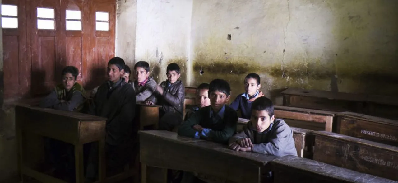 All schools within 5 km range from LoC in Rajouri district to remain closed today