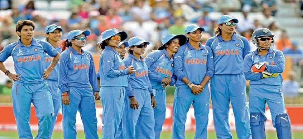 India clinch three-match ODI series 2-1; Smriti Mandhana awarded as player of the series 
