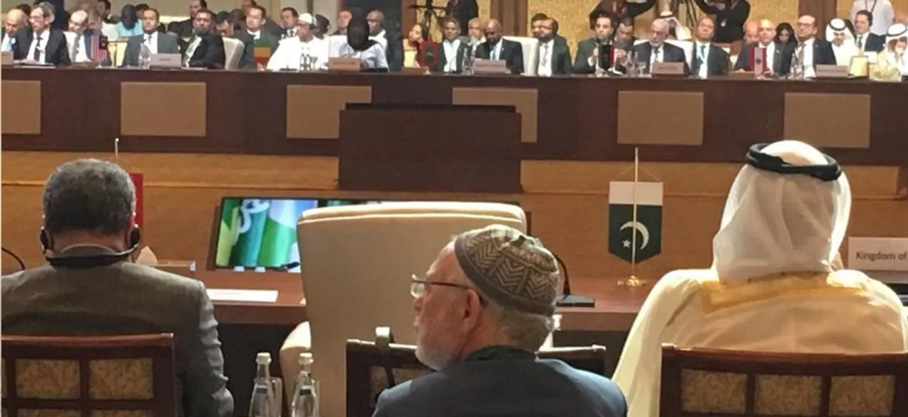 Pakistan leaves its chair empty as Sushma Swaraj delivers historic speech at OIC meet