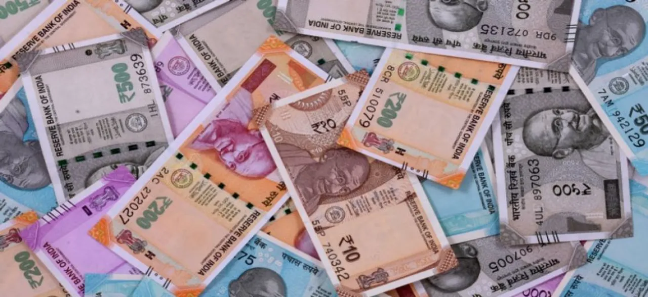 Rupee slips 14 paise to 70.86 against US dollar in early trade