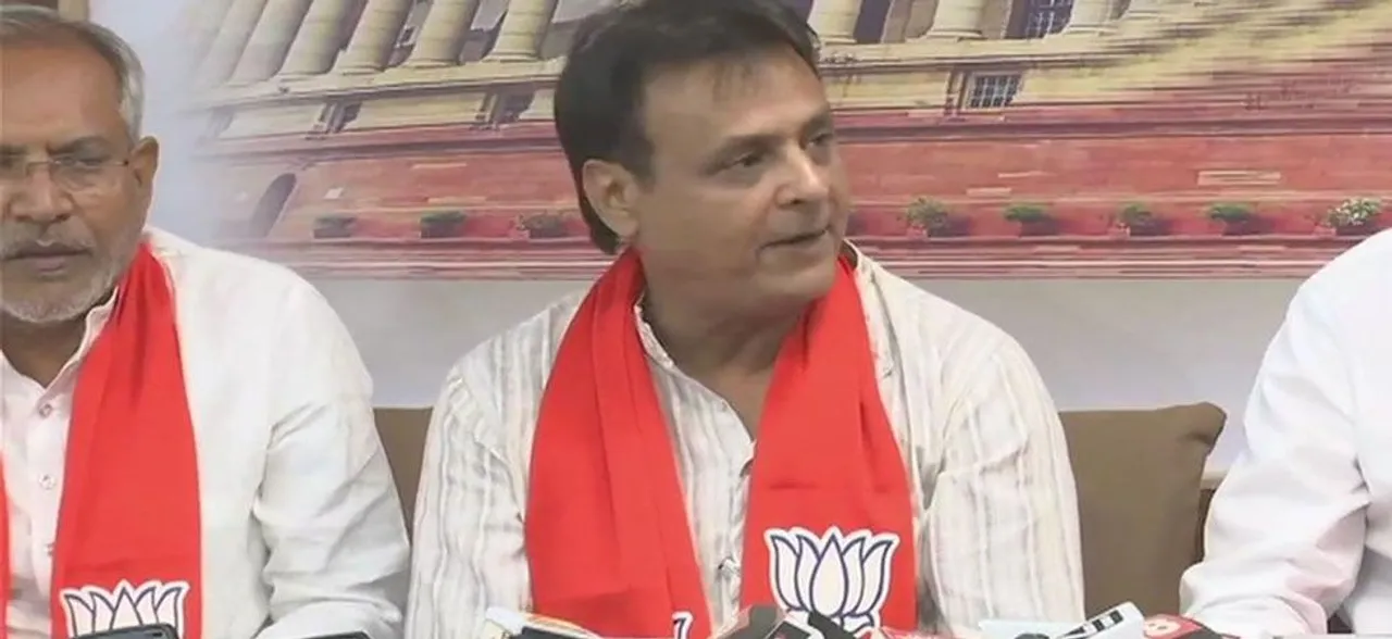 Jawahar Chavda, former Gujarat Congress legislator, joins BJP 