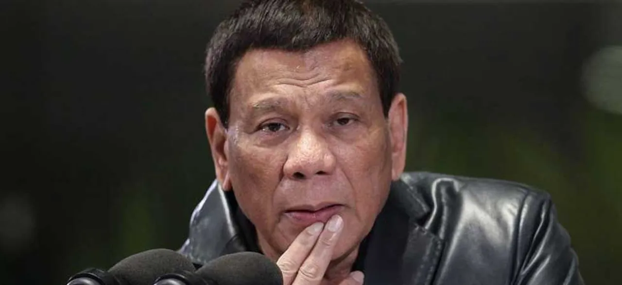 Thousands march against Rodrigo Duterte on International Women's Day