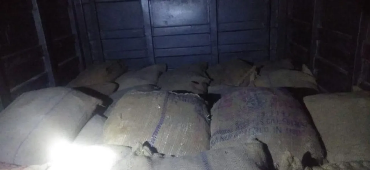 1,000 kg of explosive material seized in Kolkata, 2 arrested