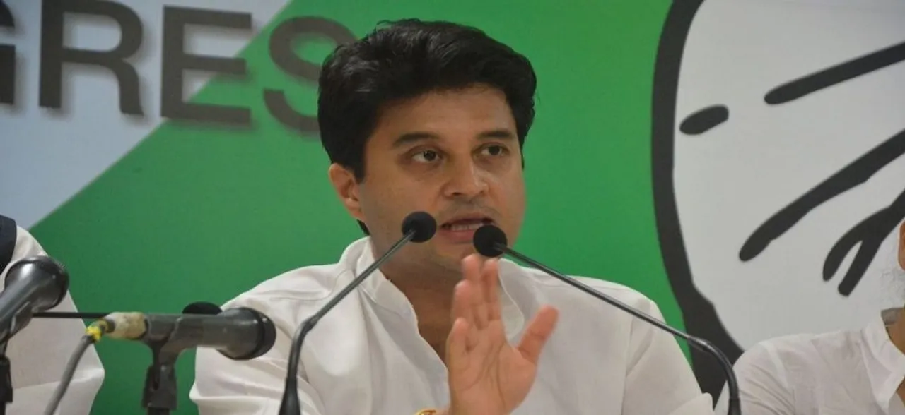 Congress to go solo in Uttar Pradesh for Lok Sabha polls, Scindia says ready to leave 2-3 seats for SP-BSP
