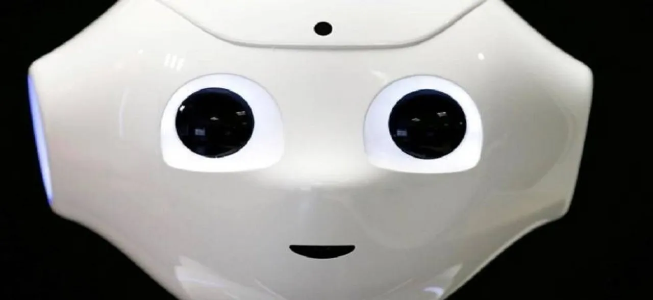 Tiny â€˜bug robotsâ€™ can walk, survive harsh environments