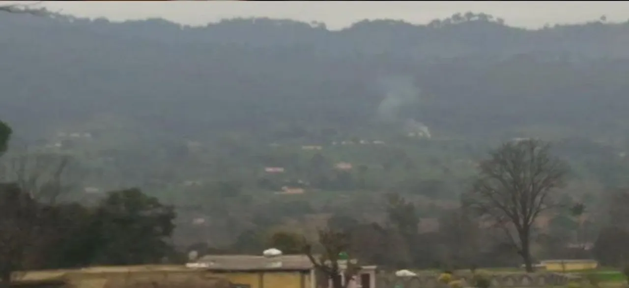 Pakistan violates ceasefire in Akhnoor sector, India retaliates 