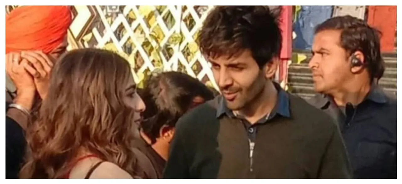Real or edited? Viral photo shows Sara Ali Khan, Kartik Aaryan walking hand in hand