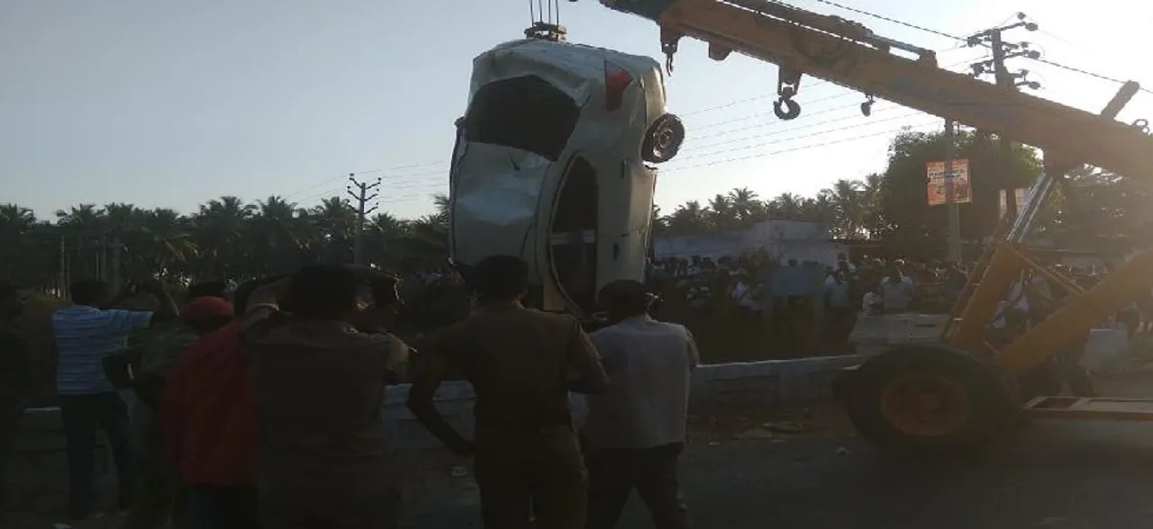 6 of a family die after car falls into canal in Tamil Nadu's Coimbatore