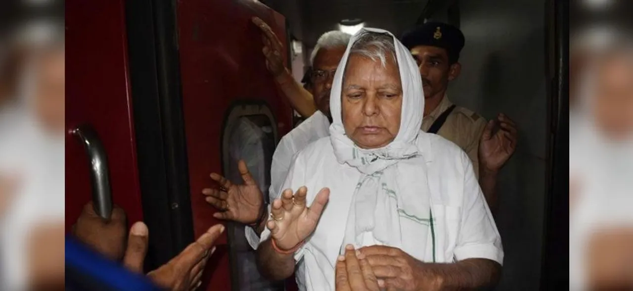 Fodder scam cases: Supreme Court issues notice to CBI on Lalu Prasad's bail plea