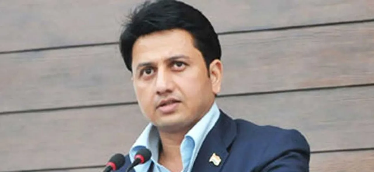 Lok Sabha Elections 2019: Jolt to Congress-NCP in Maharashtra as Ranjitsinh Mohite Patil joins BJP