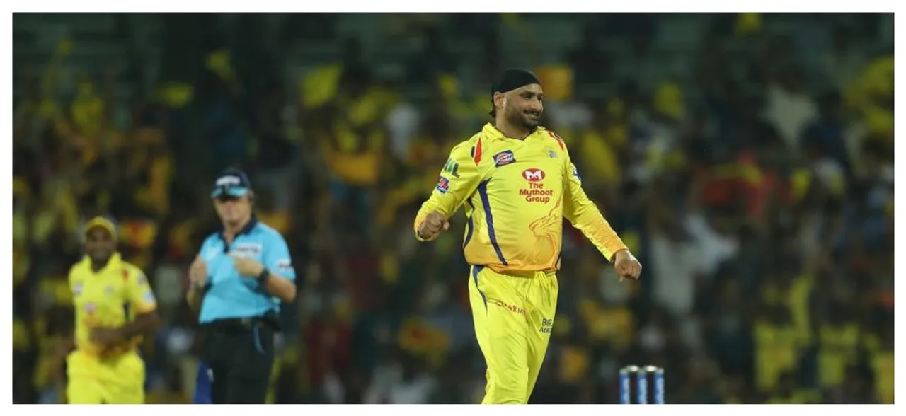 IPL 2019: Almost another Mankading, this time involving Harbhajan Singh and Shreyas Iyer