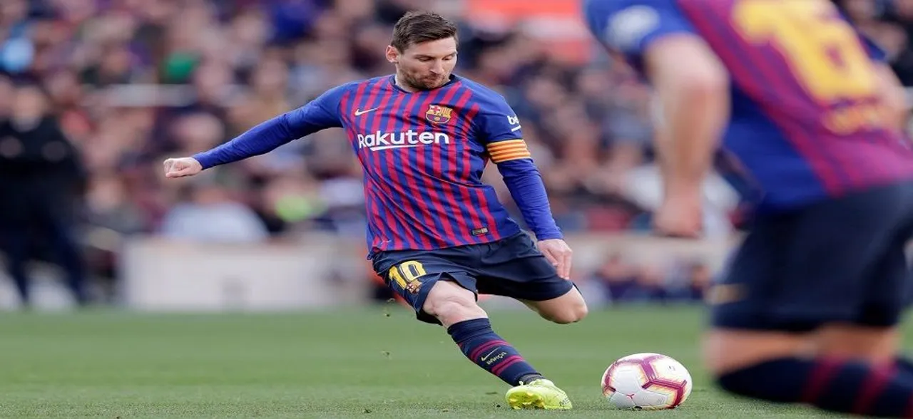 Lionel Messi gets Barcelona one step closer to La Liga title with win over Espanyol