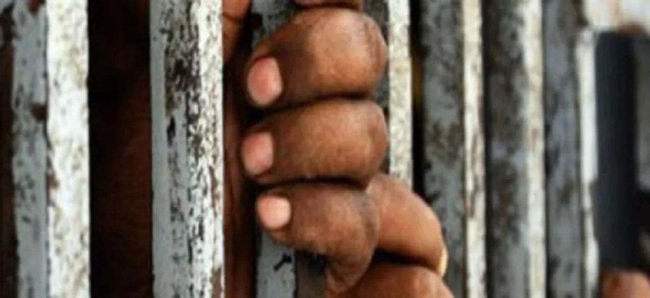 Pakistan decides to release 360 Indian prisoners on humanitarian basis: Report  