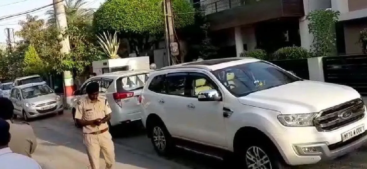 IT department raids residence of Madhya Pradesh CM Kamal Nath's OSD Praveen Kakkar