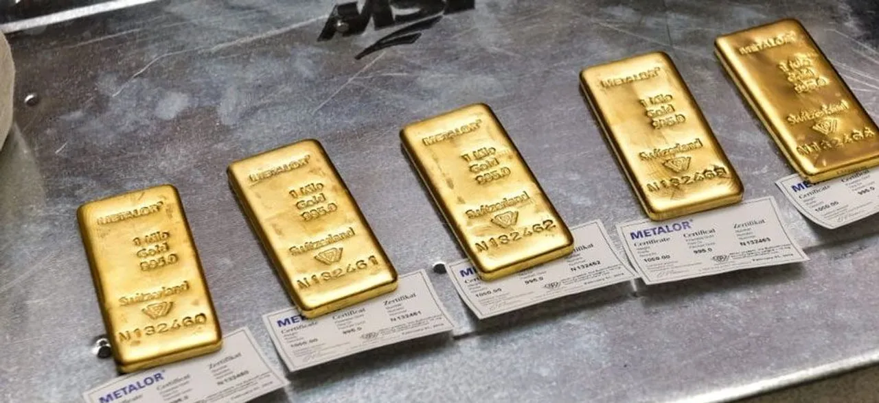 Over Rs 127 crore cash, gold and silver worth Rs 284 crore seized in Tamil Nadu