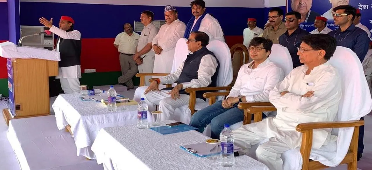 At mega SP-BSP-RLD rally in Agra, nephew Akash Anand fills Mayawati's void
