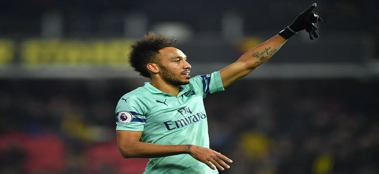 Arsenal move into top four of Premier League with win over 10-man Watford
