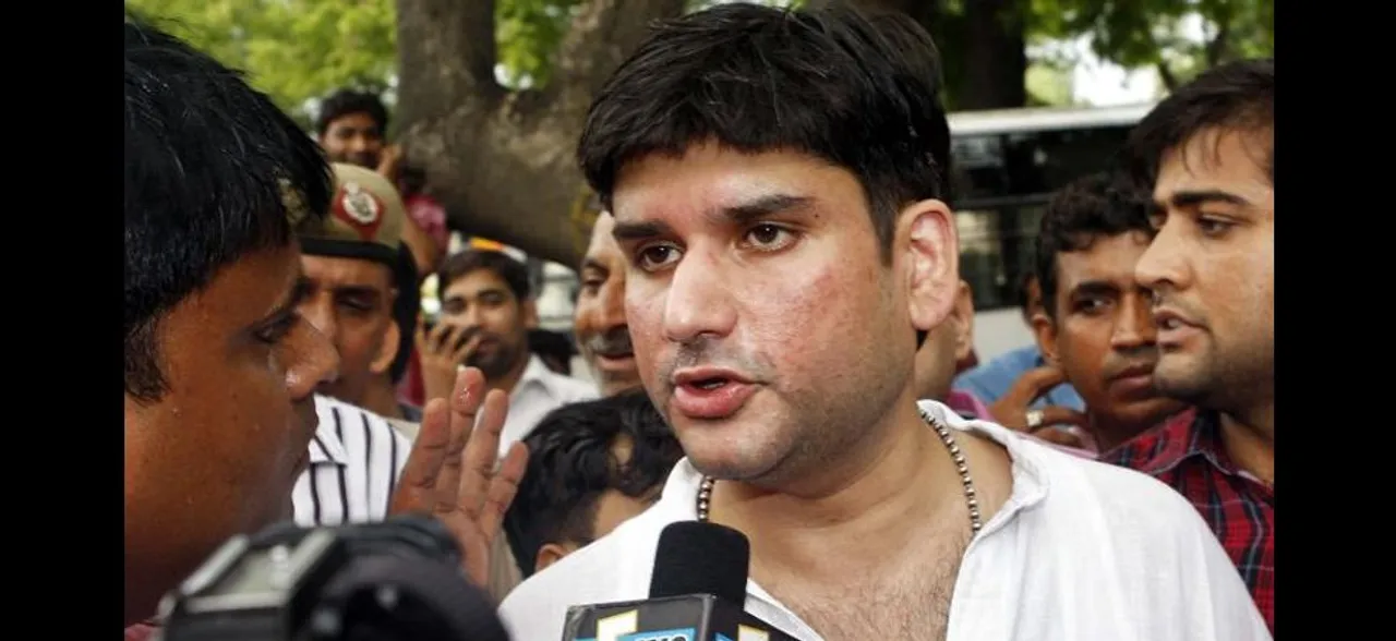 Rohit Shekhar Tiwari was murdered in inebriated state, likely with pillow: Sources