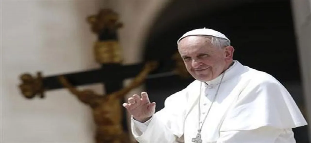 Pope Francis denounces 'cruel violence' in Sri Lanka