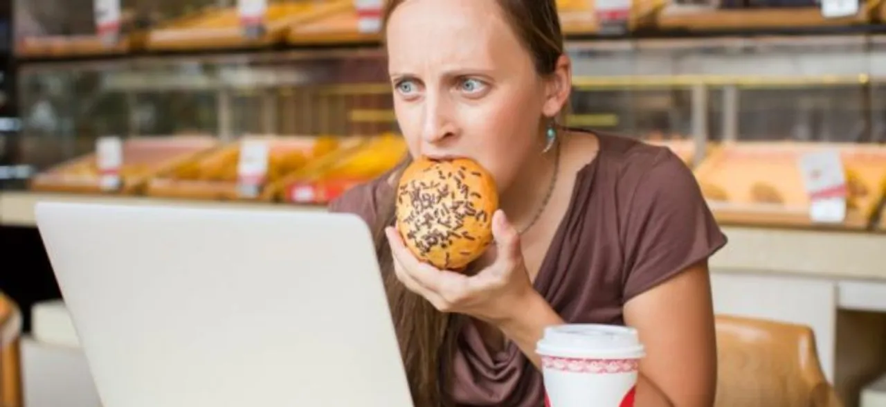 Pay attention! Comfort food leads to more weight gain during stress