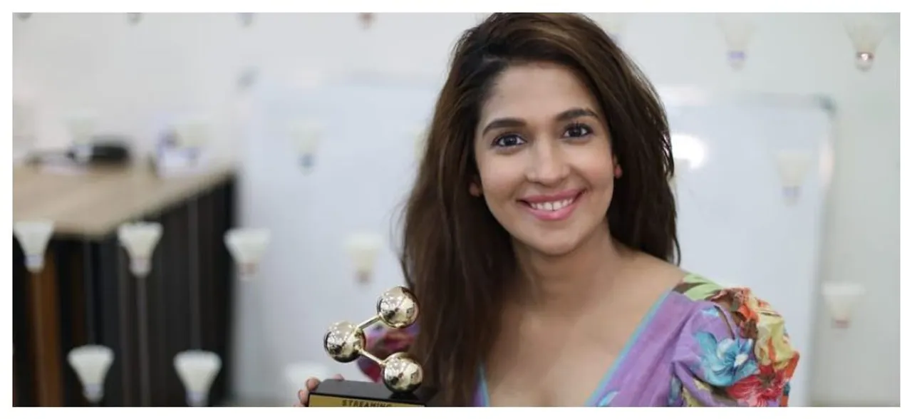 Harleen Sethi wants us to STOP addressing her as Vicky Kaushal's EX and she makes a point!