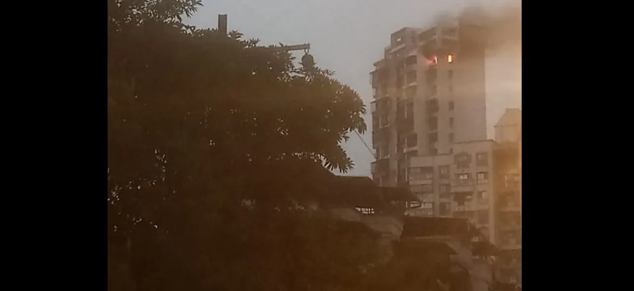 Fire breaks out in high-rise building at Navi Mumbai's Airoli sector, fire tenders rushed to spot  