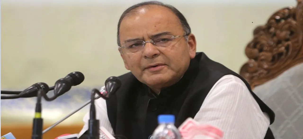 Arun Jaitley hits back at Manmohan Singh, says former PM looses sense of economy, politics
