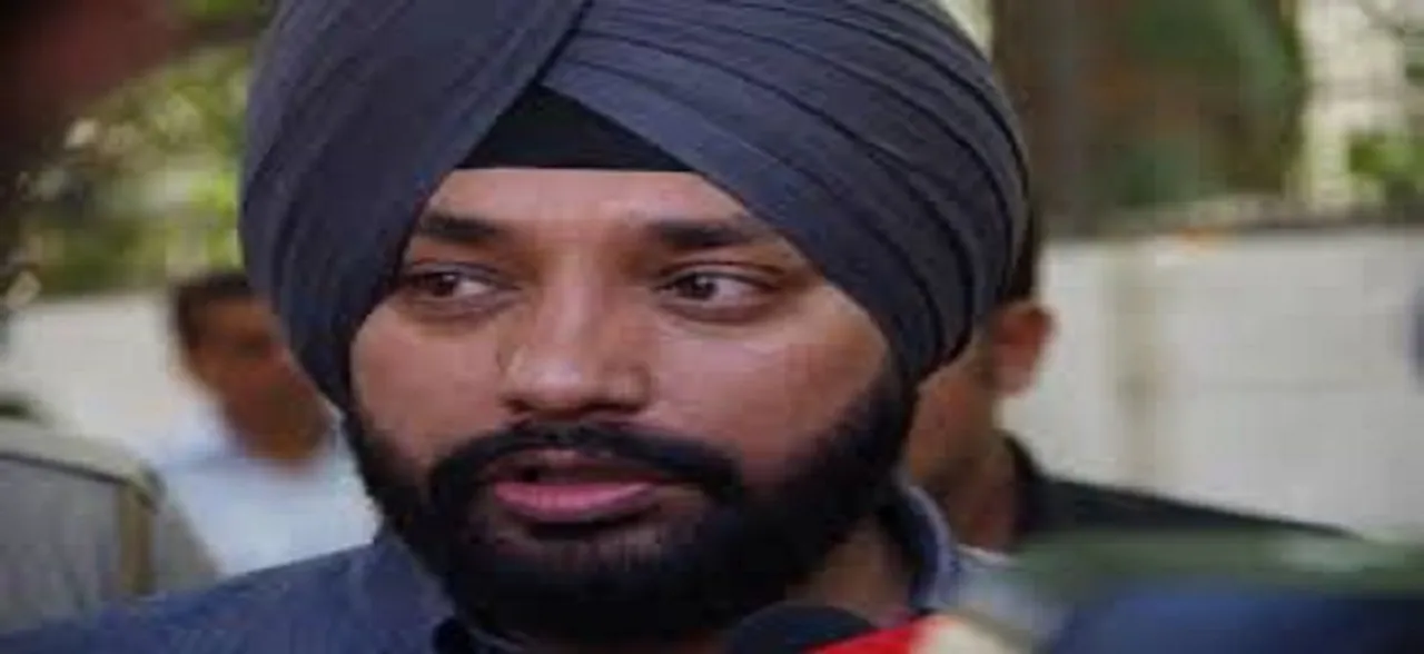Arvinder Singh Lovely releases Congress manifesto for East Delhi constituency 