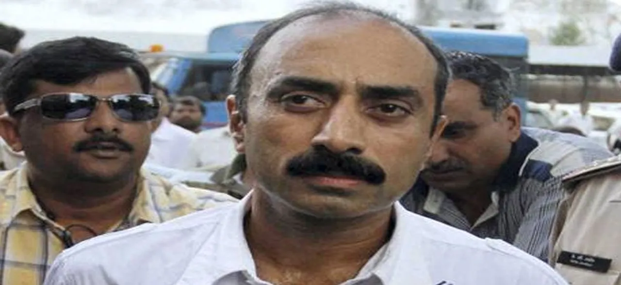 Ex-IPS Sanjiv Bhattâ€™s wife moves Gujarat High Court for police protection